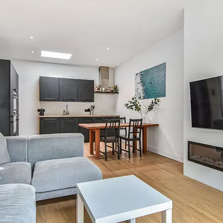 Beautiful House By The Sea On A-location Lejlighed *