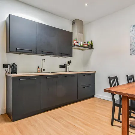 Beautiful House By The Sea On A-location Haga