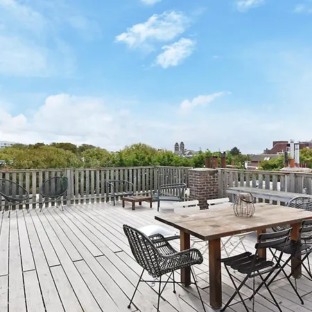 Apartament Beautiful House By The Sea On A-location Haga